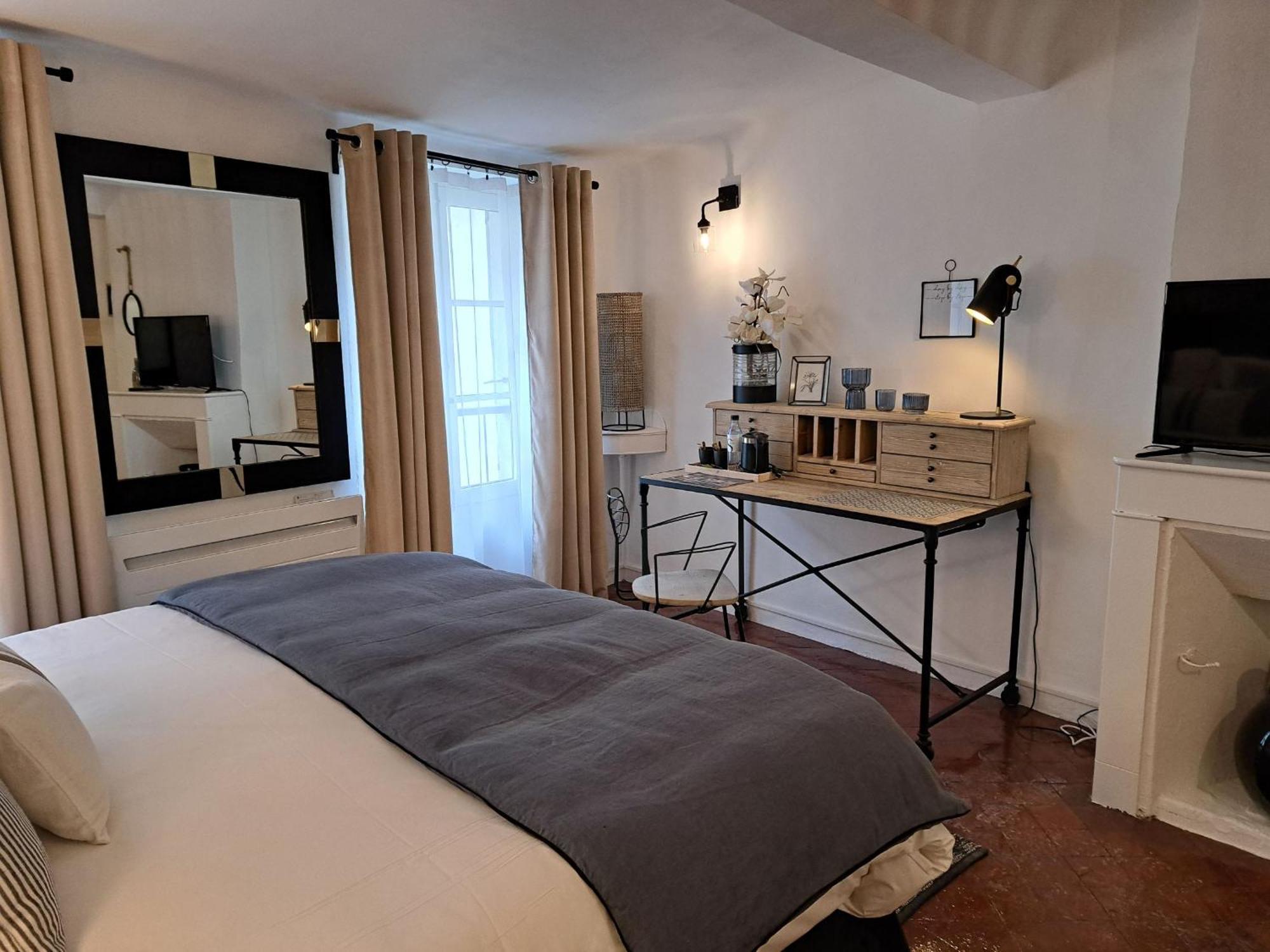 Le Patio De Sophie 3* Sisteron